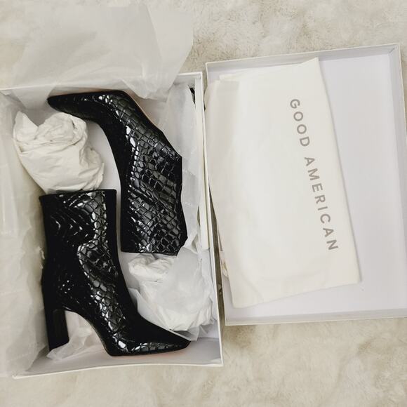 NEW Good American Black Patent Croc Embossed Leather Ankle Boot - Picture 10 of 10